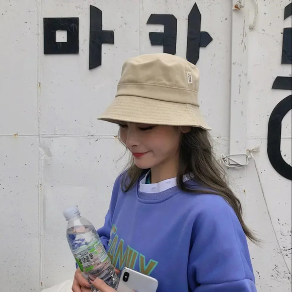 YesStyle Accessories - NWOT Yesstyle Khaki Beige Streetwear Casual Cute Bucket Hat One Size